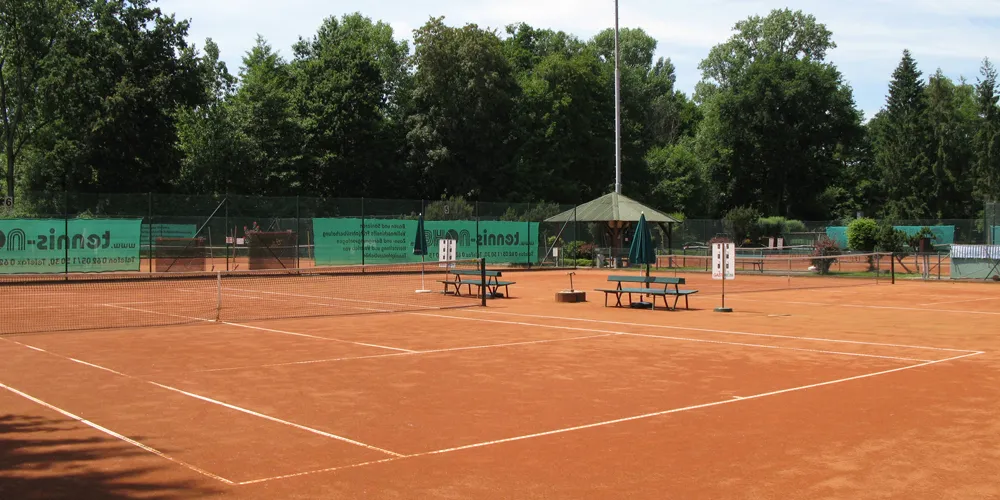Sandplätze der Tennisanlage SV Niederbühl in Rastatt